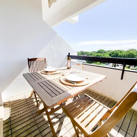 Апартаменты T1 Tenis Golf Mar- Marina De Vilamoura- Piscina