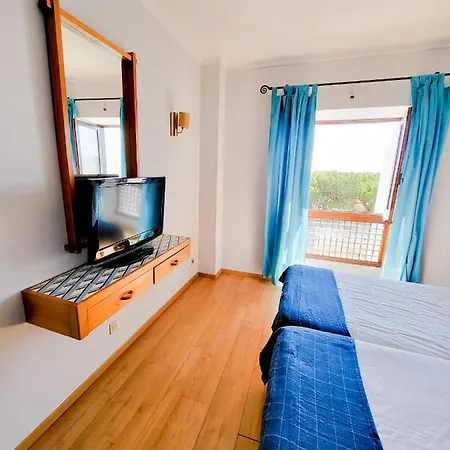 Апартаменты T1 Tenis Golf Mar- Marina De Vilamoura- Piscina Виламура